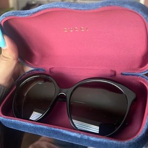 Gucci sunglasses